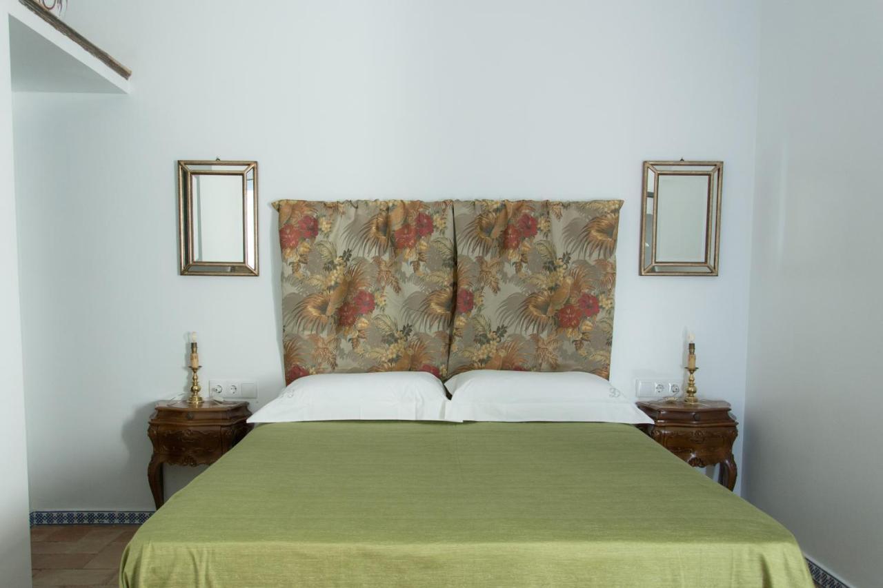 Hostal Casa Señorial Con Piscina. Casa Donna Isabel Peñaflor Exterior foto